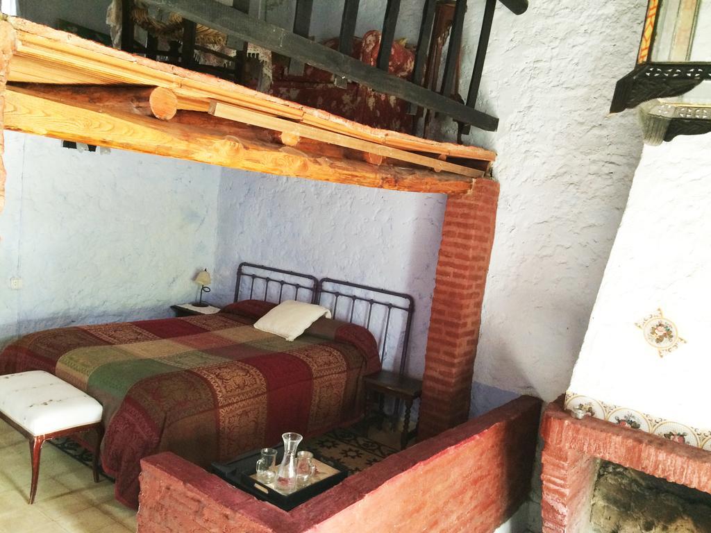 Cortijo El Berrocal Hostal Cazalla de la Sierra Habitación foto