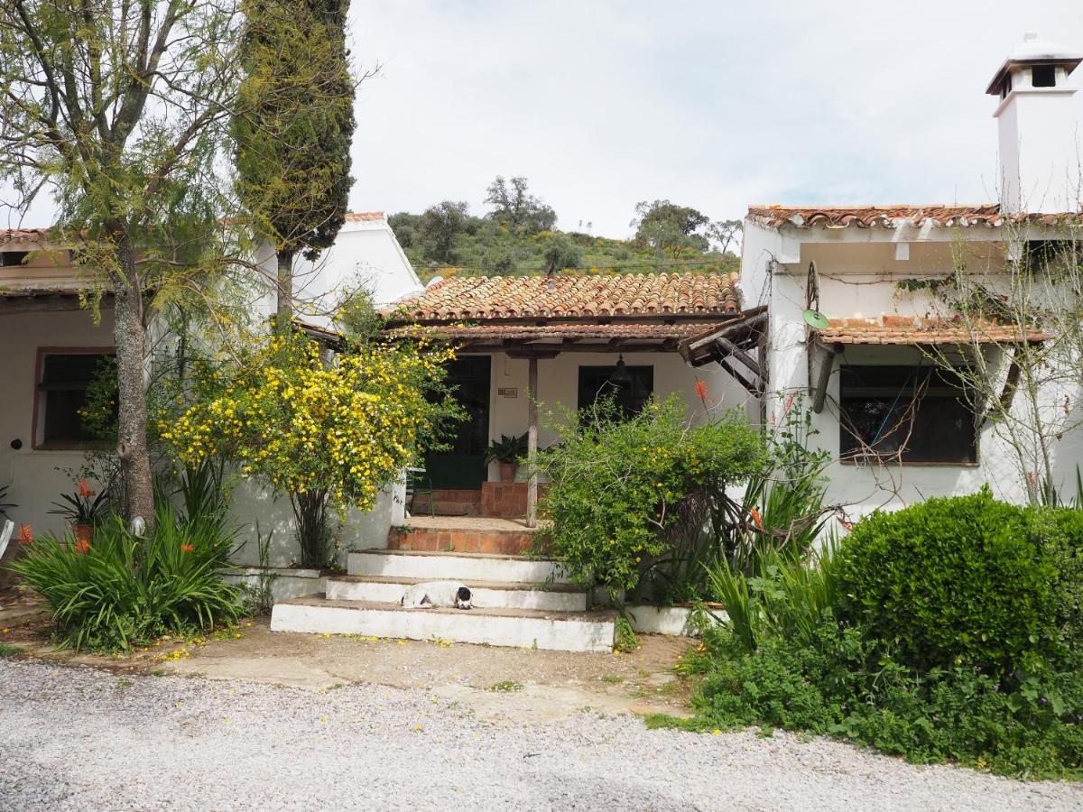 Cortijo El Berrocal Hostal Cazalla de la Sierra Exterior foto