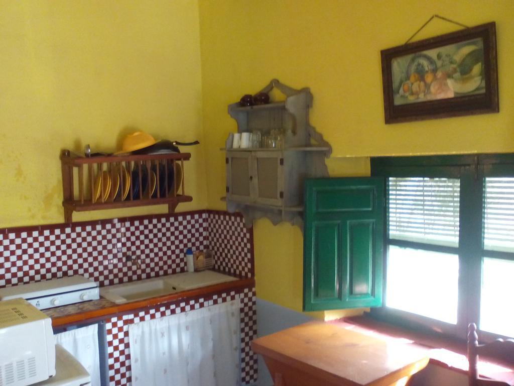Hostal Cortijo El Berrocal Cazalla de la Sierra Exterior foto